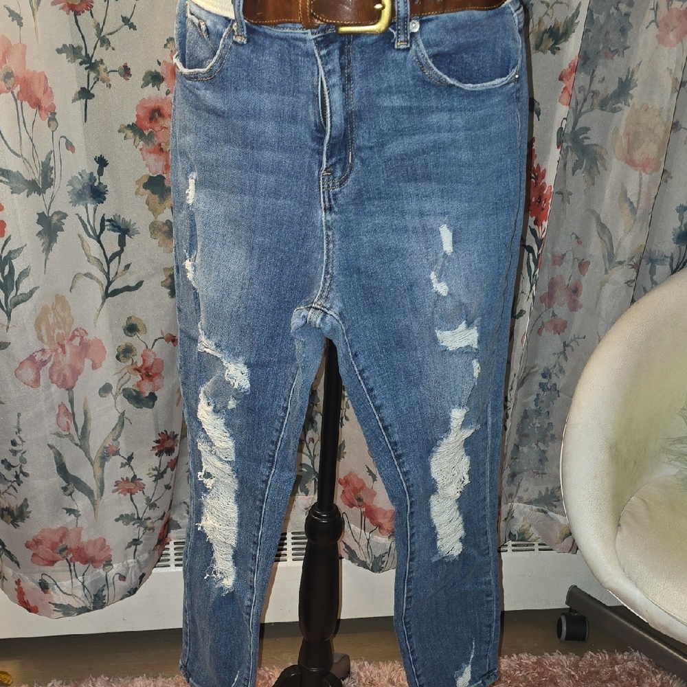 RISEN L.A Distressed Blue Jeans